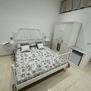 Nonna Concettina Bed & Breakfast Napoli